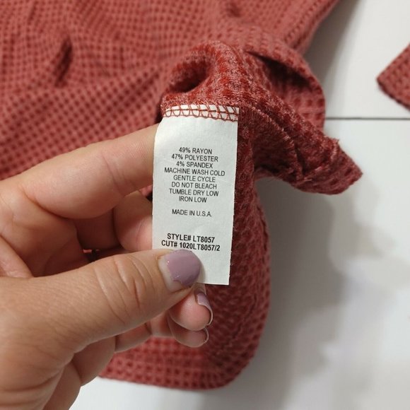 Hailey & Co Womens Small Button Up Henley Sweater Mauve Long Sleeve V Neck - Picture 9 of 9